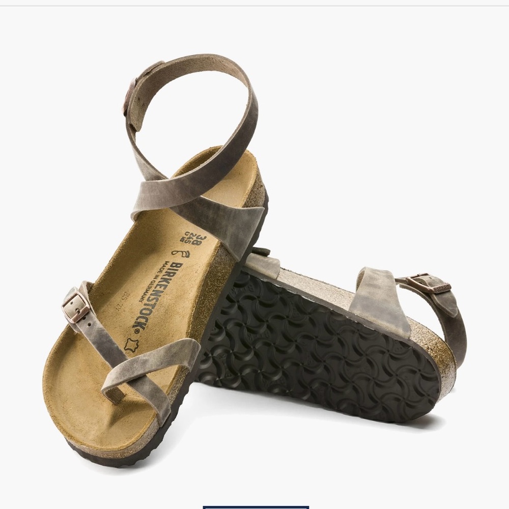 Birkenstock Women’s Yara Oiled Leather Tobacco Sandals